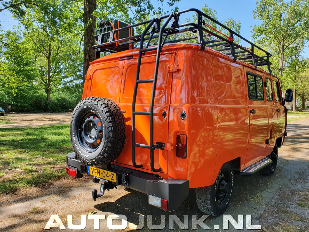 Opklapbaar trapje Buhanka - Onze nieuwe uaz bukhanka expedition 02 - 4505801485