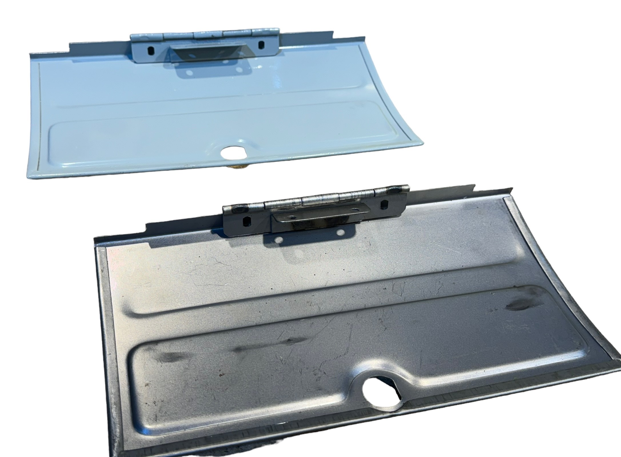 Klepje handschoenenkastje Buhanka - Photoroom 000 20240126 104102 - 045150-5303016-10