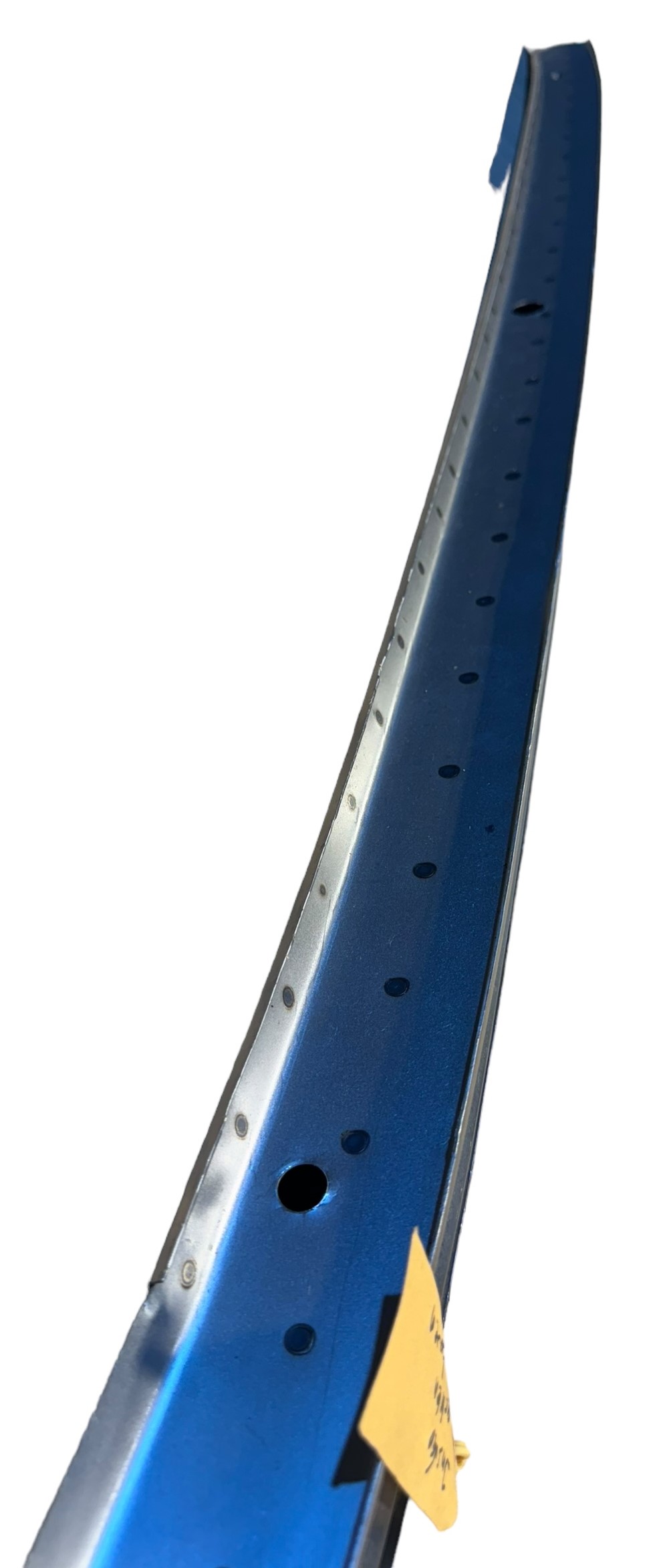 Bovenste dorpel achterkant UAZ Buhanka - Photoroom 000 20240701 213631 - 045210-5601050-00
