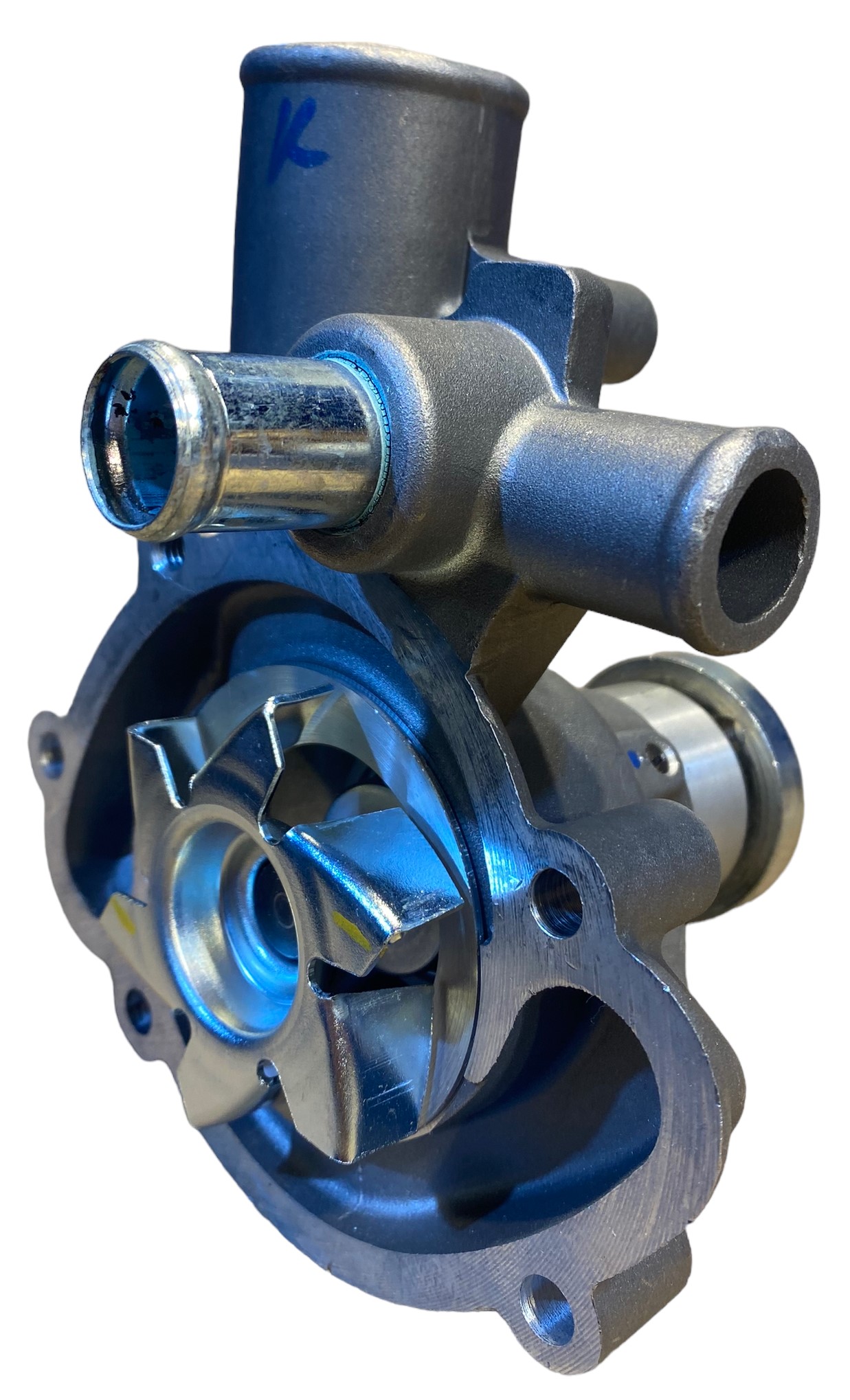 Waterpomp moderne UAZ 25mm diameter - Photoroom 001 20231003 094926 - 40620-3906629-30