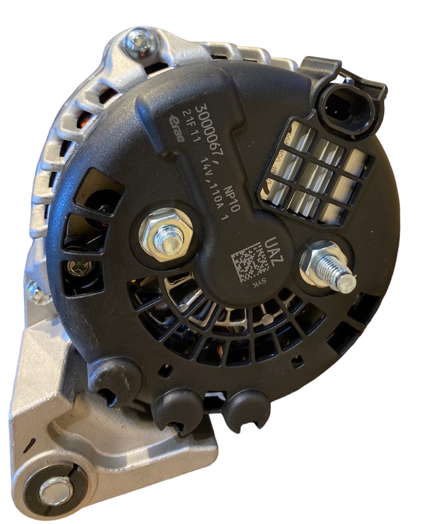 Dynamo 110A voor moderne UAZ - Photoroom 001 20231009 135653 -  5122.3771-80-110
