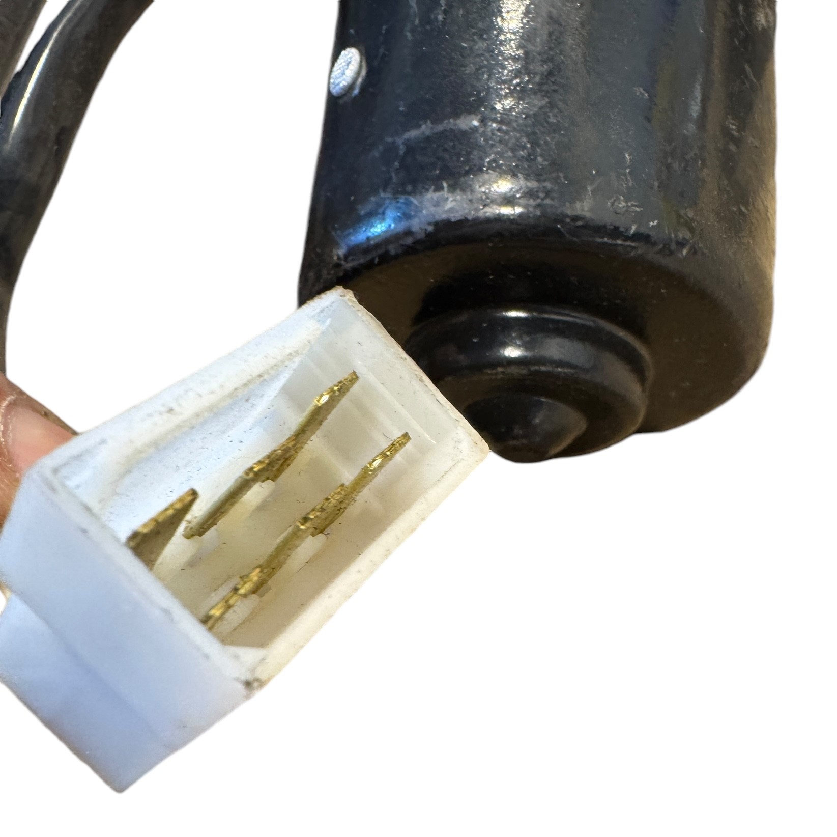Ruitenwisser motor met steun en trapezium voor Hunter - Photoroom 001 20250103 115449 - 330300520510000 - HUNTER