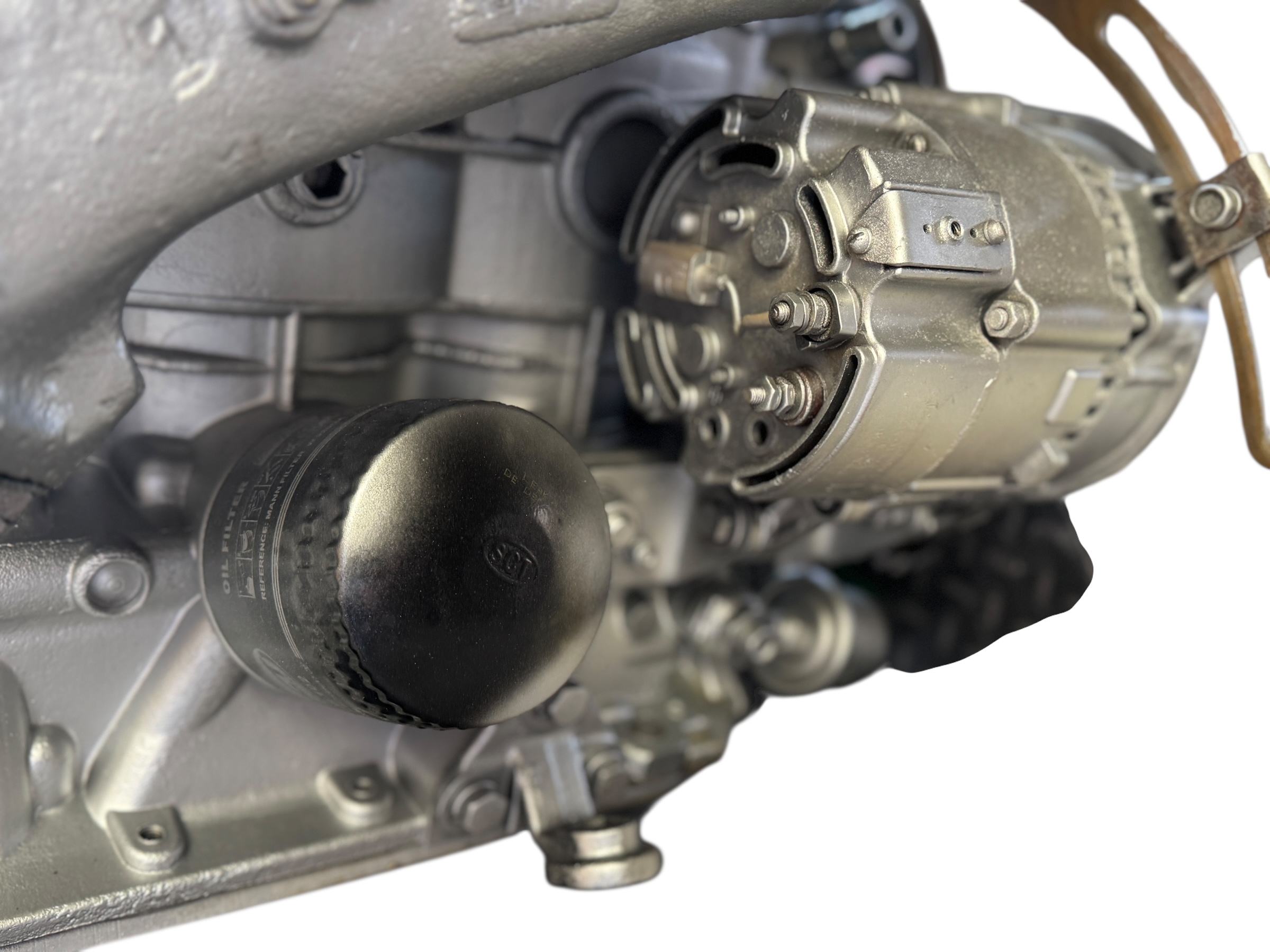 Gereviseerde UAZ/ZMZ 2.9 liter carburatiemotor (4218) - Photoroom 004 20250705 171711 - 421800 - 30503647 - V