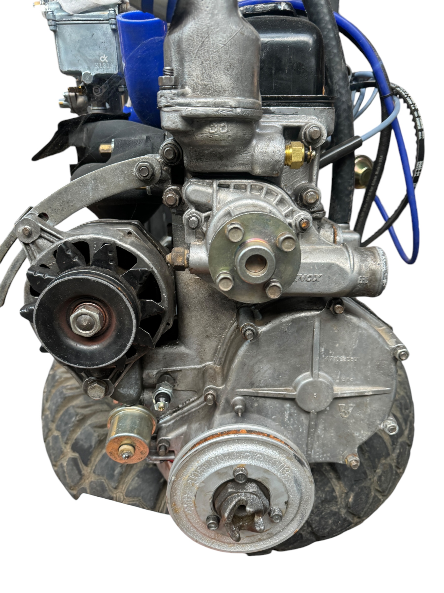 Gereviseerde UAZ/ZMZ 2.4 liter carburatiemotor - Photoroom 007 20241204 193135 - 417-1003012