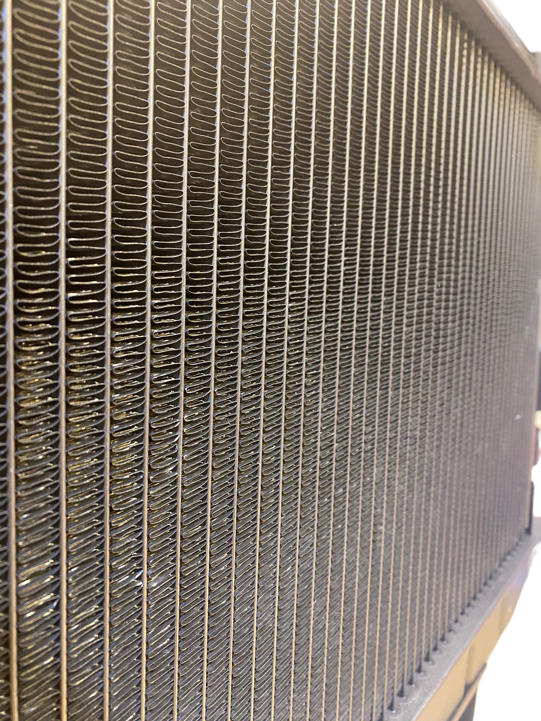 Heizk&ouml;rper klassisch und modern Buhanka (Aluminium) - Photoroom 012 20231003 101123 - 3741-1301010-aluminium
