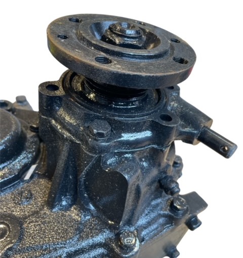 Transfercase / tussenbak - Photoroom 20240422 135519 - 3909-95-1800120-00