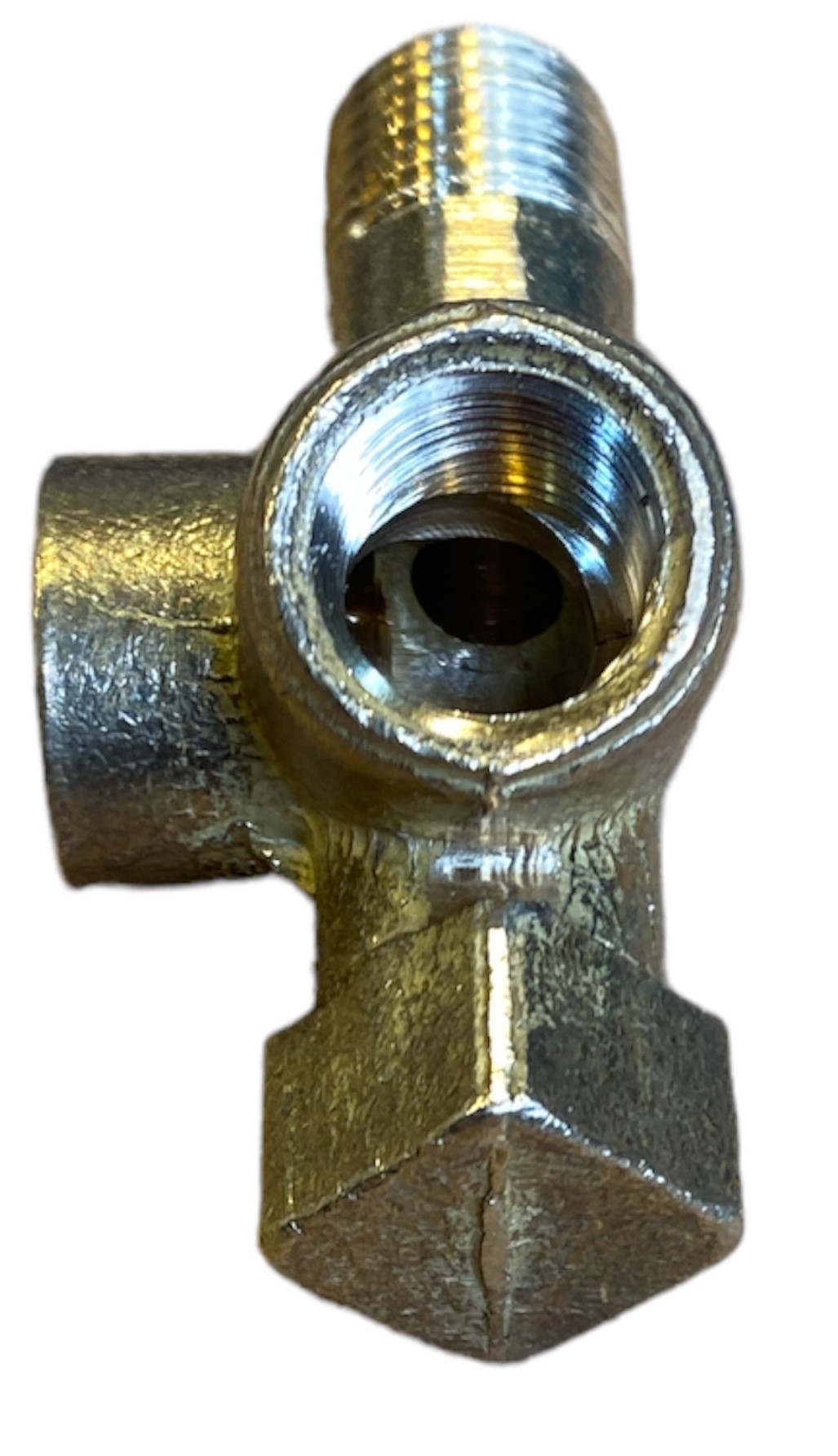 Montagestuk / fitting oliedruksensor moderne UAZ - Photoroom 20240424 121027 - 42000.0053-00-3829420-02