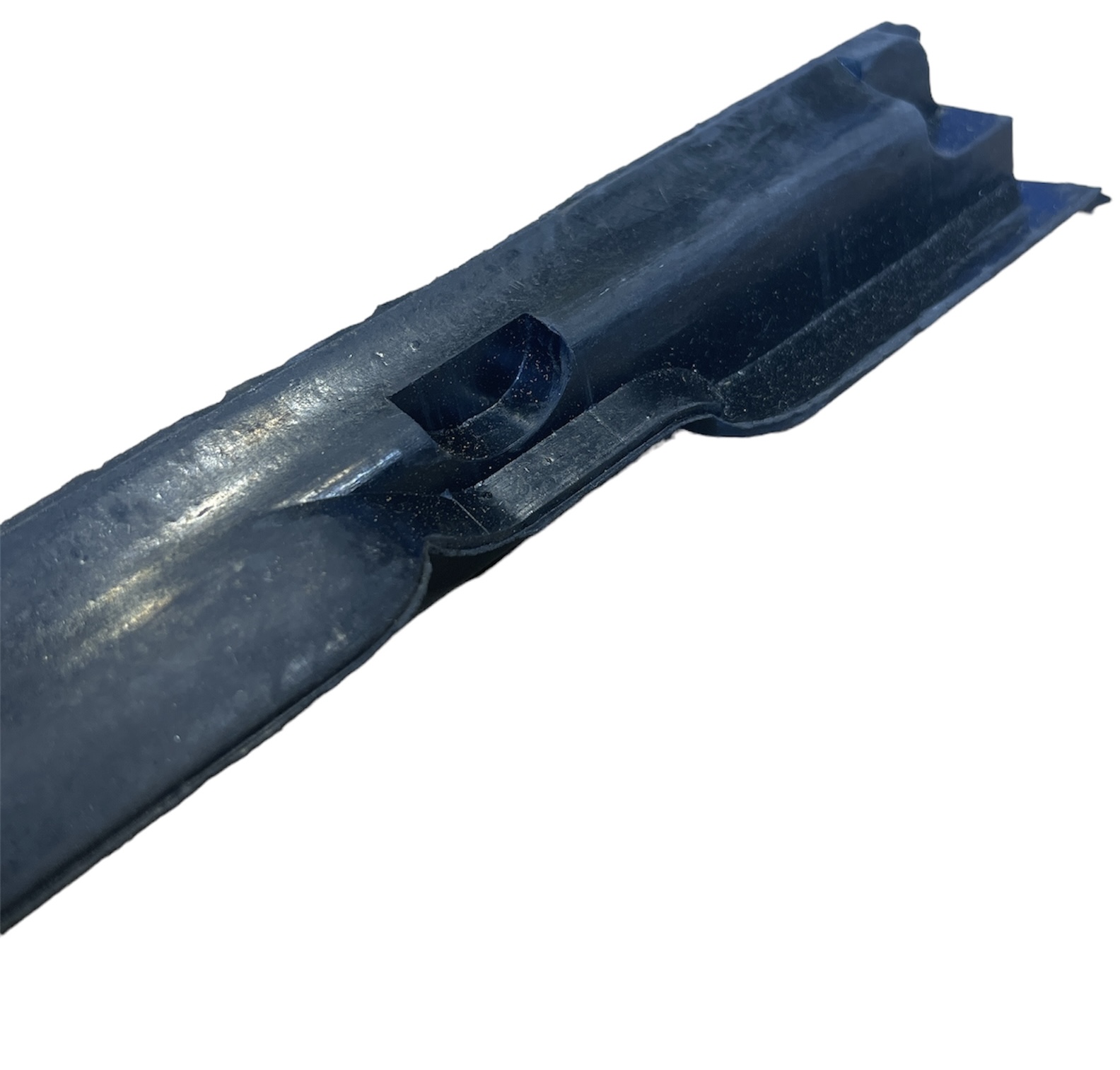 Rubber klapraampje zijramen achter links - Photoroom 20240513 143406 - 451-5403270-00